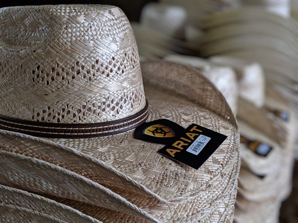 Ariat 10x Sisal Straw Cowboy Hat (4 1/2" Brim)